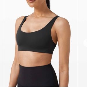 Lululemon In Alignment Straight Strap Sports Bra